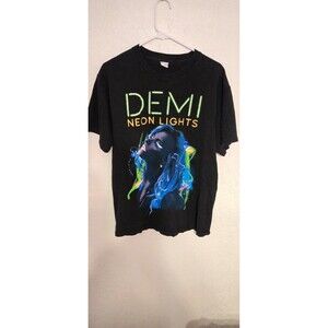 Demi Lovato Women's Tour T-shirt Large in Gray Condition